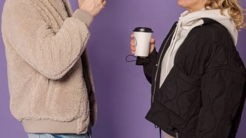 Comparativo: Aeropress Cadence vs Três Corações - Qual A Melhor Em 2026?