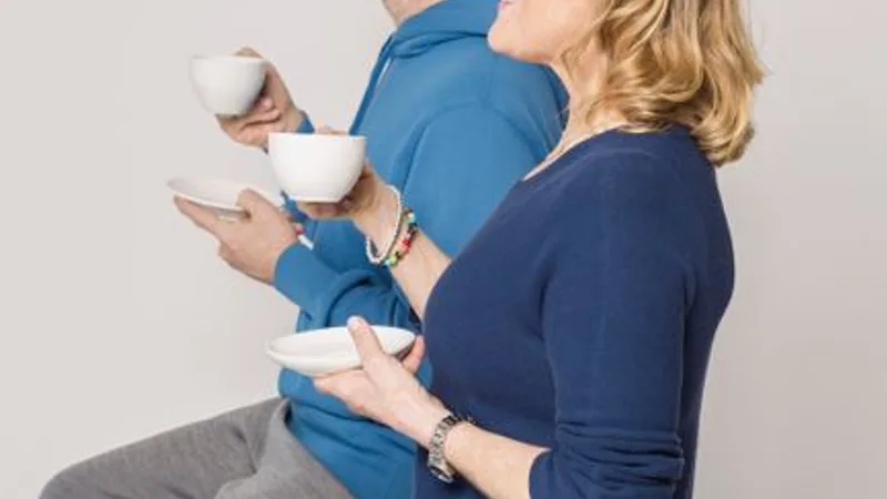 Comparativo: Cafeteira De Capsula DeLonghi vs Cadence - Qual A Melhor Em 2026?